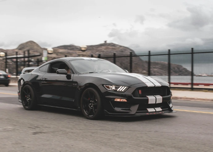 black bmw m 3 coupe on road during daytime